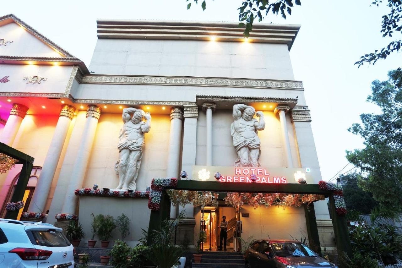 Capital O Green Palms Near Jhilmil Metro Station Hotell New Delhi Exteriör bild